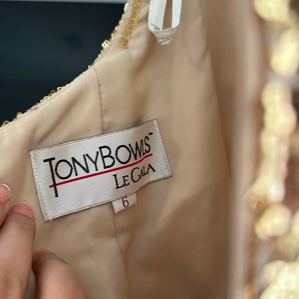Only worn once Tony bowls long gold sequence dress⭐️ - Picture 6 of 13
